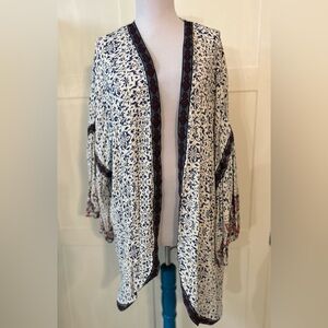 Blue on off white Kimono 0X / 1X